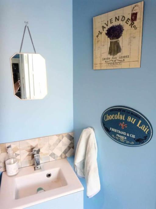 Centre Town House Free Wifi Holiday home Montemboeuf